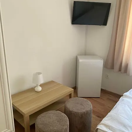 Goscinne U Pawla , Piaskowa 44a Krynica Morska-piaski * Krynica Morska
